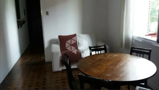 Apartamento com 2 Quartos à venda, 83m² no Três Figueiras, Porto Alegre