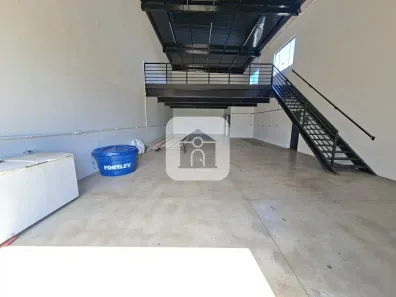 Galpão/Depósito/Armazém para alugar, 200m² no Morumbi, Uberlândia