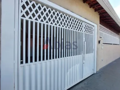 Casa com 3 Quartos para alugar, 140m² no Parque Santa Felícia Jardim, São Carlos