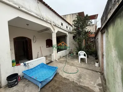 Casa com 3 Quartos à venda, 110m² no Feu Rosa, Serra