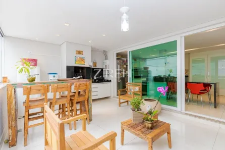Casa de Condomínio com 4 Quartos à venda, 278m² no Santo Inácio, Curitiba
