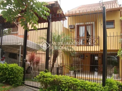Casa com 3 Quartos à venda, 206m² no Espírito Santo, Porto Alegre
