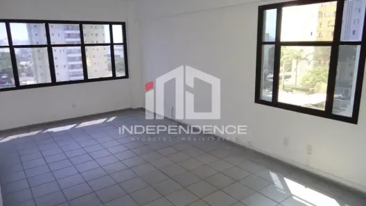 Sala Comercial para alugar, 30m² no Jardim Satélite, São José dos Campos