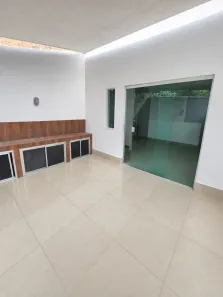 Casa com 2 Quartos para alugar, 100m² no Jardim Pernambuco, Nova Iguaçu