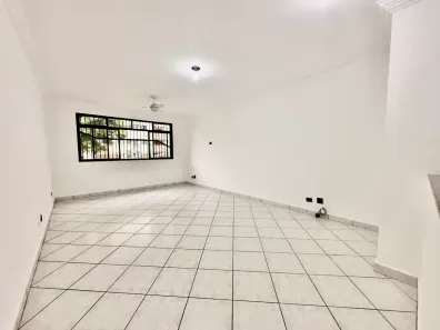 Casa com 3 Quartos para alugar, 150m² no Boqueirão, Santos