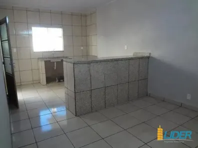 Casa com 3 Quartos à venda, 186m² no Laranjeiras, Uberlândia