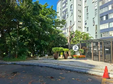 Apartamento com 3 Quartos para alugar, 110m² no Pituba, Salvador
