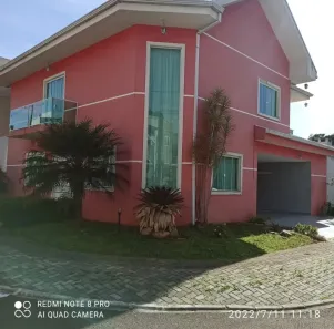 Sobrado com 4 Quartos à venda, 400m² no Pinheirinho, Curitiba