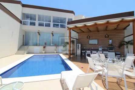 Casa com 4 Quartos à venda, 390m² no Jardim Guanabara, Rio de Janeiro