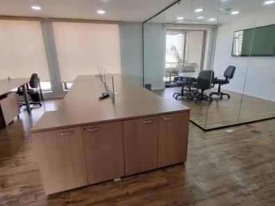 Sala Comercial para alugar, 80m² no Itaim Bibi, São Paulo