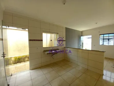 Casa com 2 Quartos para alugar, 110m² no Parque Real, Pouso Alegre