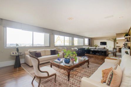 Apartamento com 3 Quartos à venda, 245m² no Vila Suzana, São Paulo