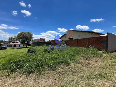 Lote/Terreno à venda, 250m² no Jardim Real Park, Botucatu