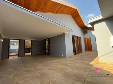 Casa com 4 Quartos à venda, 204m² no Centro, Leme