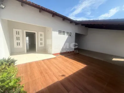 Casa com 3 Quartos para alugar, 177m² no Residencial Sonho Verde, Goiânia