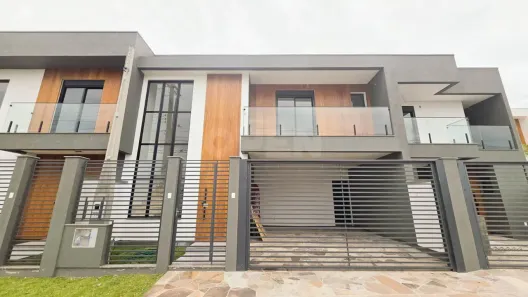 Sobrado com 3 Quartos à venda, 150m² no Estância Velha, Canoas