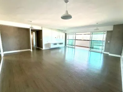 Apartamento com 4 Quartos à venda, 196m² no Capim Macio, Natal