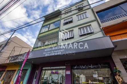 Apartamento com 2 Quartos para alugar, 80m² no Floresta, Porto Alegre