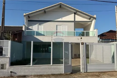 Casa com 3 Quartos para alugar, 214m² no Balneário Josedy, Peruíbe