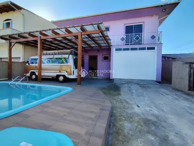Casa com 3 Quartos à venda, 150m² no Ponte do Imaruim, Palhoça