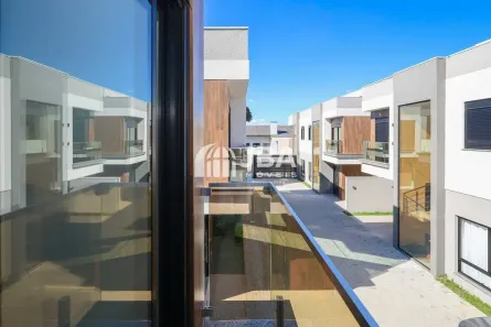 Casa de Condomínio com 3 Quartos à venda, 101m² no Hauer, Curitiba