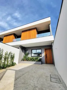 Sobrado com 2 Quartos à venda, 93m² no Rio Pequeno, Camboriú