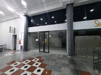 Ponto Comercial à venda, 40m² no Centro, Macaé