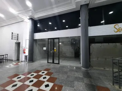 Ponto Comercial à venda, 40m² no Centro, Macaé