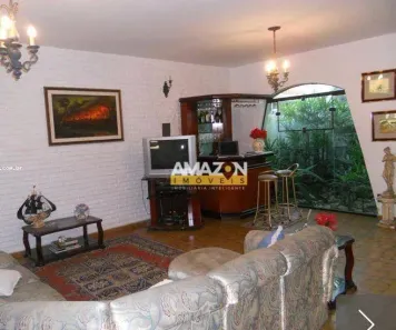 Sobrado com 3 Quartos à venda, 370m² no Jardim das Nações, Taubaté