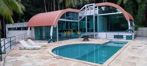 Casa de Condomínio com 3 Quartos para alugar, 360m² no Arujázinho I, II e III, Arujá