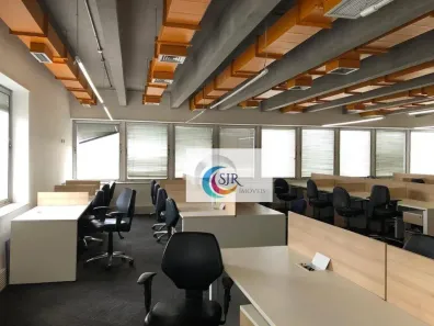 Sala Comercial para alugar, 300m² no Pinheiros, São Paulo