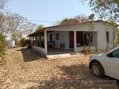 Fazenda/Sítio com 2 Quartos à venda, 90m² no Área Rural de Cuiabá, Cuiabá