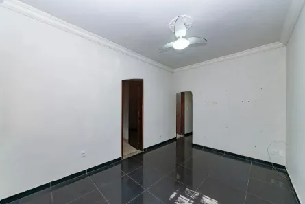 Casa com 3 Quartos à venda, 223m² no Caiçaras, Belo Horizonte