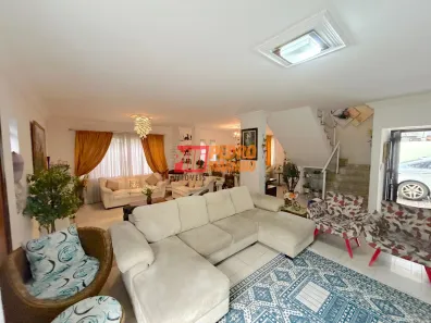 Sobrado com 4 Quartos para venda ou aluguel, 400m² no Vila Homero Thon, Santo André