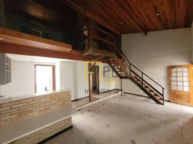 Sobrado com 2 Quartos à venda, 200m² no Jardim Vila Galvão, Guarulhos