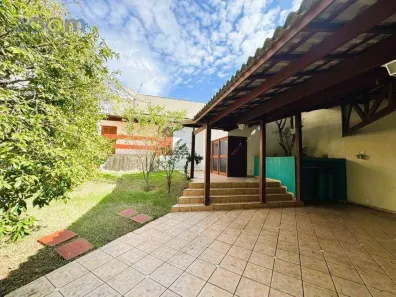 Casa com 3 Quartos para alugar, 216m² no Jardim Ana Maria, Jundiaí