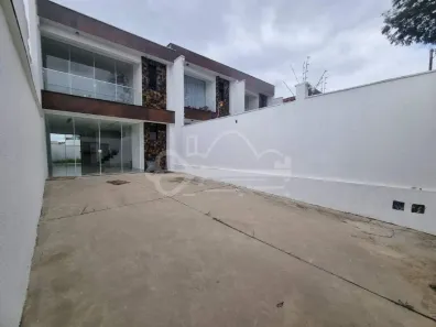 Casa com 3 Quartos à venda, 106m² no Santa Mônica, Belo Horizonte