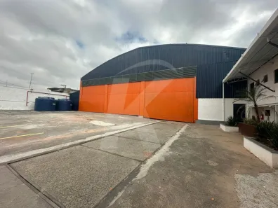 Galpão/Depósito/Armazém à venda, 2600m² no Jardim Modelo, São Paulo