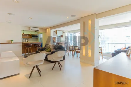 Apartamento com 2 Quartos para alugar, 104m² no Cidade Monções, São Paulo