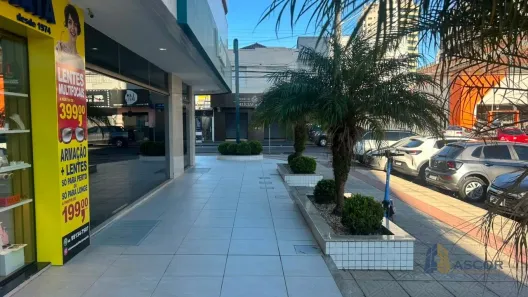 Sala Comercial para alugar, 31m² no Estreito, Florianópolis