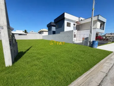 Lote/Terreno à venda, 212m² no Jardim Jacinto, Jacareí