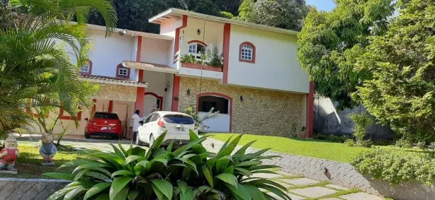 Casa de Condomínio com 4 Quartos à venda, 350m² no Altos de São Fernando, Jandira