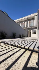 Sobrado com 2 Quartos à venda, 69m² no Comasa, Joinville