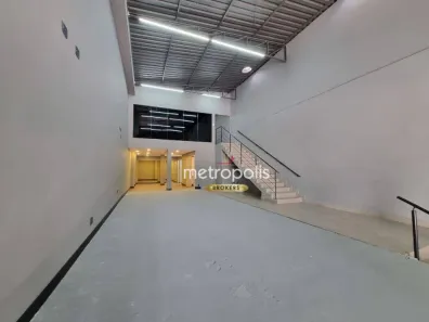 Prédio Comercial para alugar, 263m² no Cerâmica, São Caetano do Sul