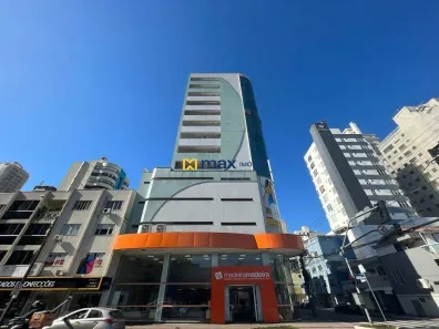 Sala Comercial para alugar, 49m² no Centro, Balneário Camboriú