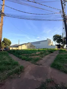 Lote/Terreno à venda, 420m² no Jardim São Clemente, Maringá