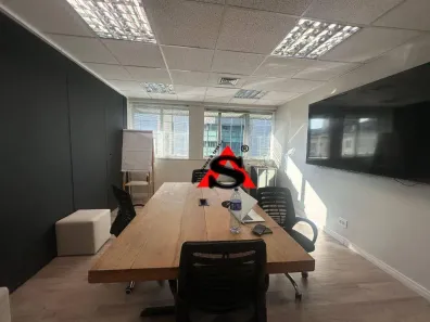 Sala Comercial à venda, 189m² no Cerqueira César, São Paulo