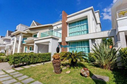 Casa de Condomínio com 4 Quartos à venda, 275m² no Pinheirinho, Curitiba