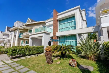 Casa de Condomínio com 4 Quartos à venda, 275m² no Pinheirinho, Curitiba