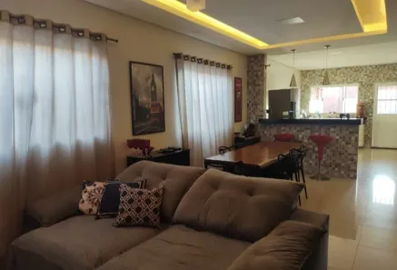 Casa com 3 Quartos à venda, 100m² no Jardim Copacabana, Uberaba